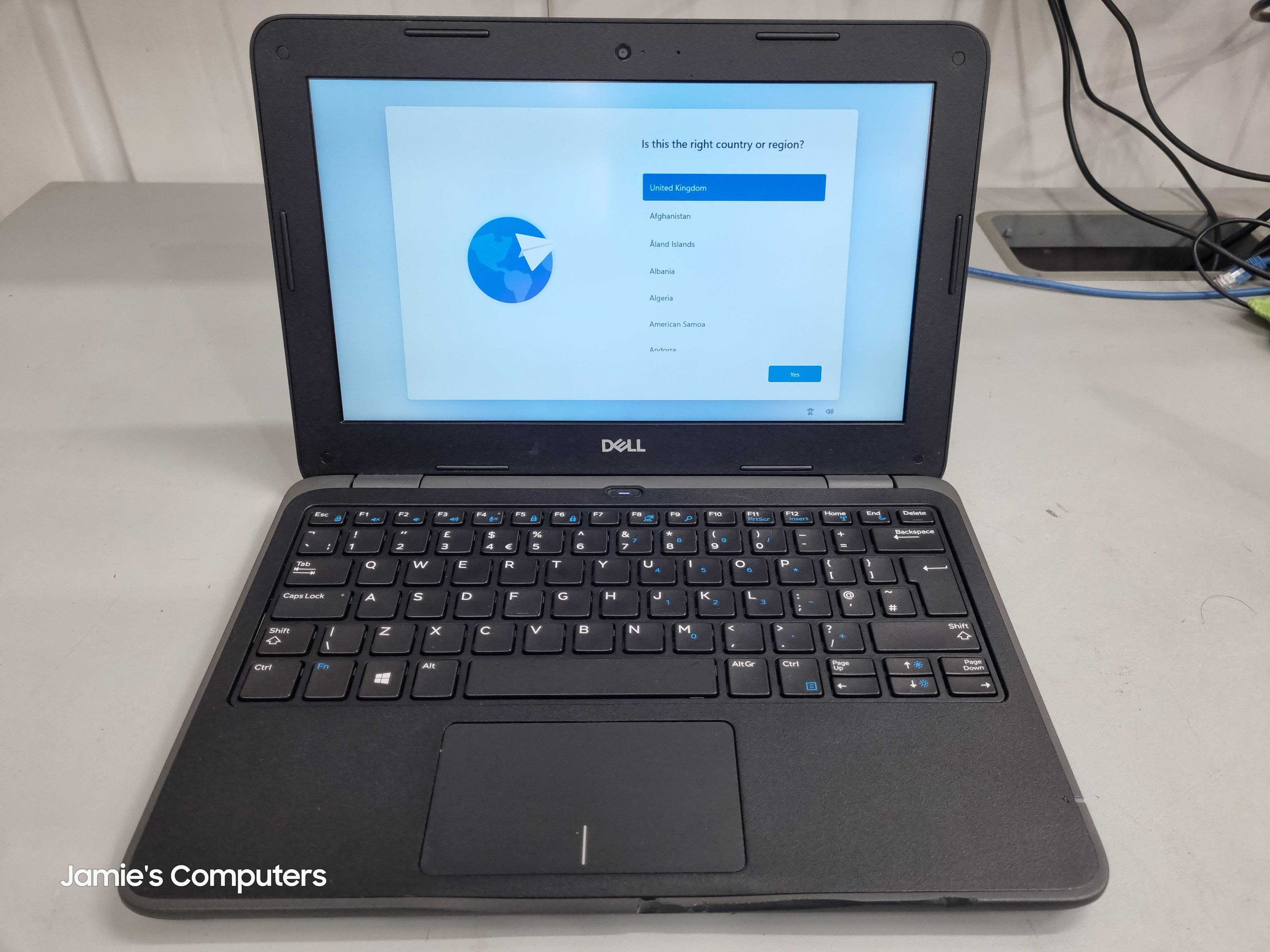 Dell Latitude 3190 Laptop - Windows 11