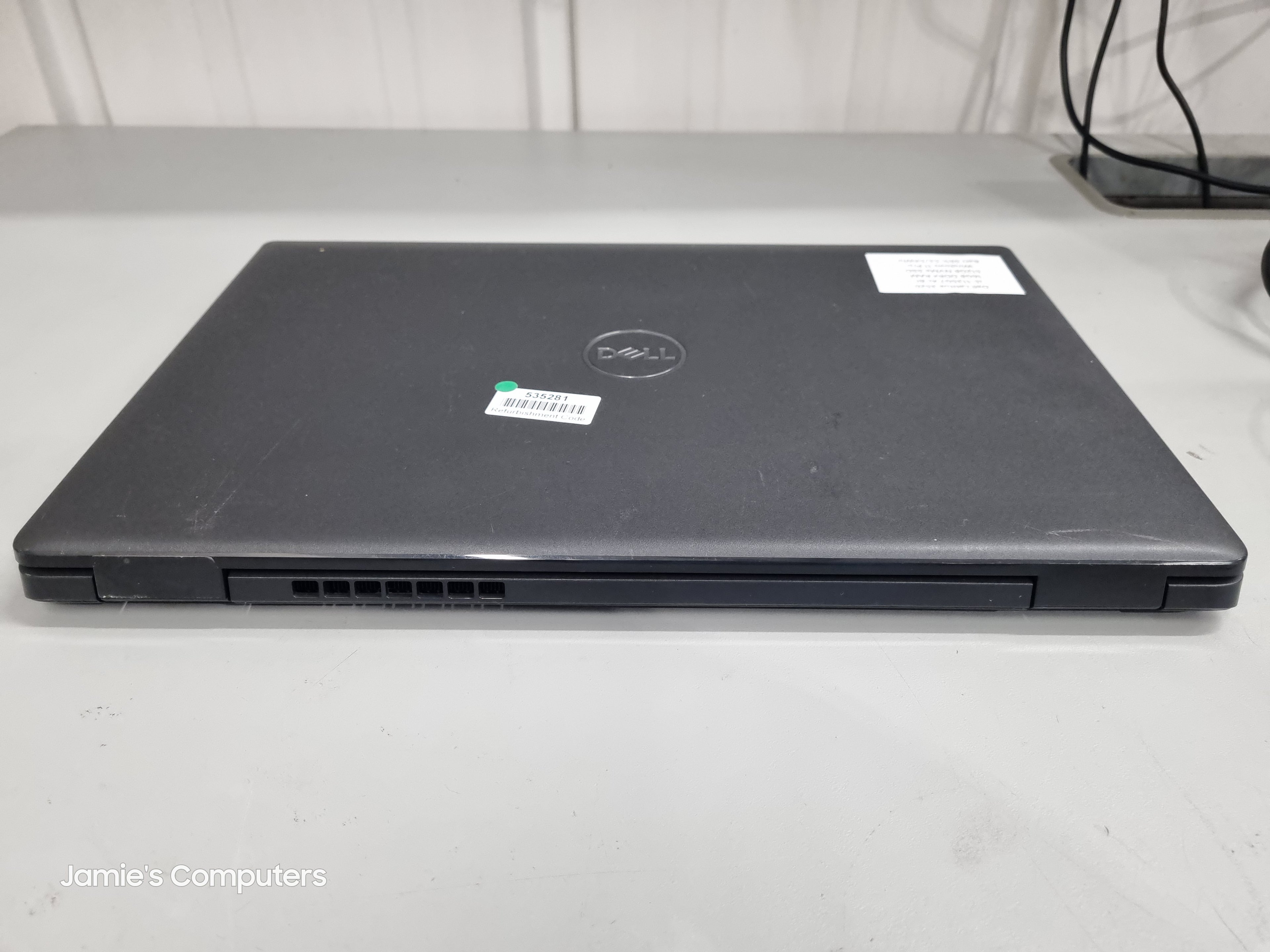 Dell Latitude 3520 Laptop