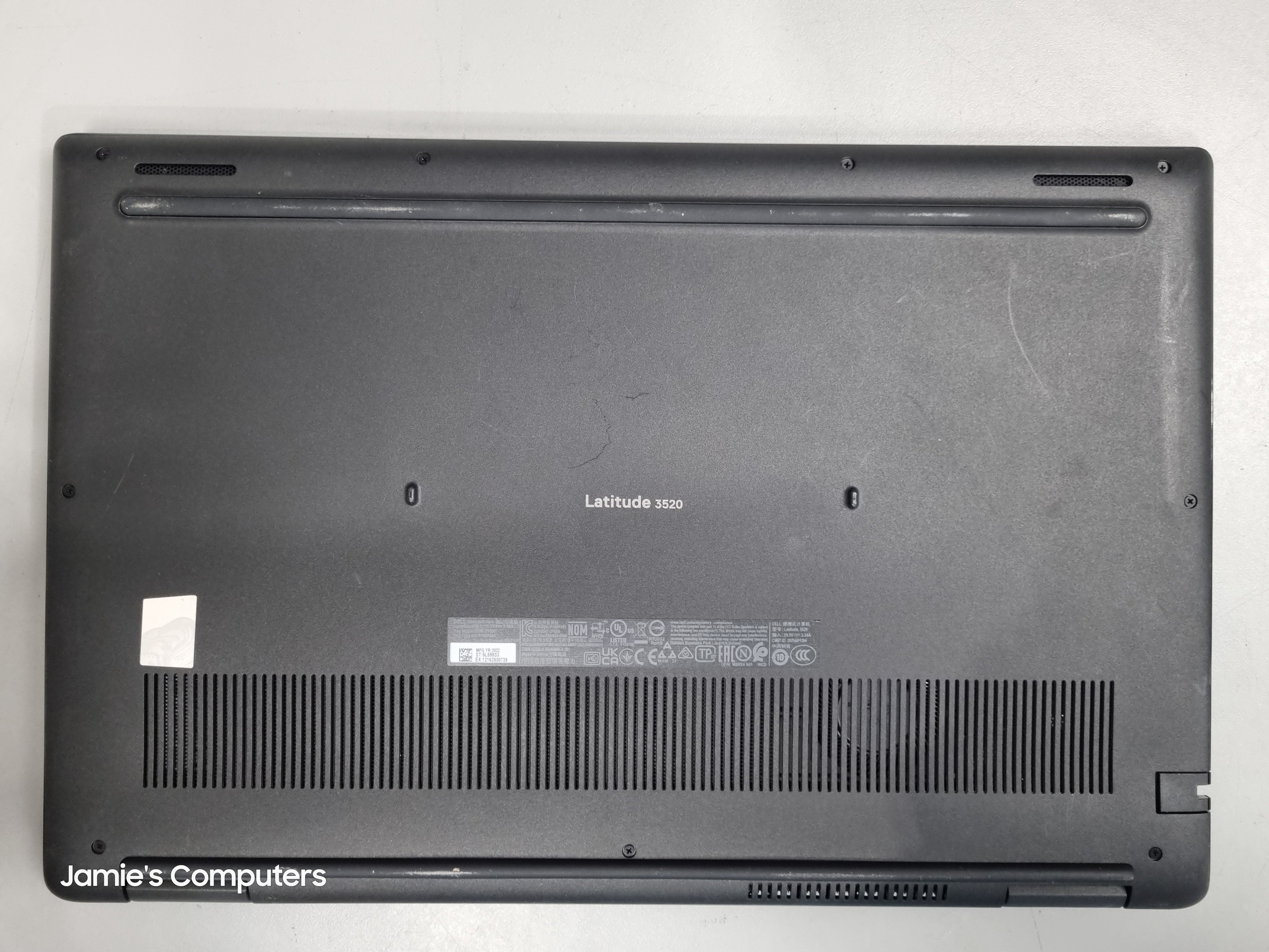 Dell Latitude 3520 Laptop