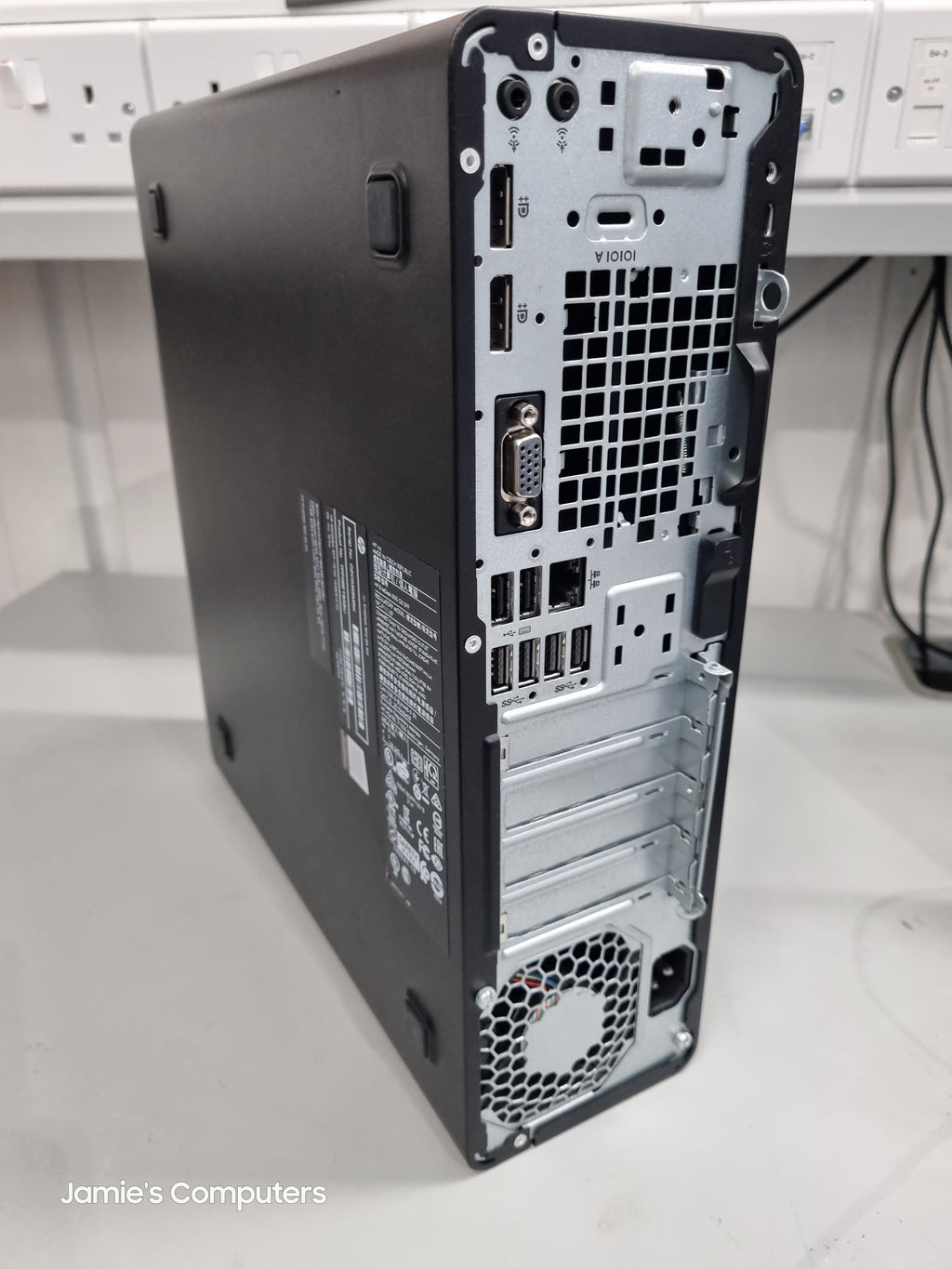 HP EliteDesk 800 G5 SFF Desktop