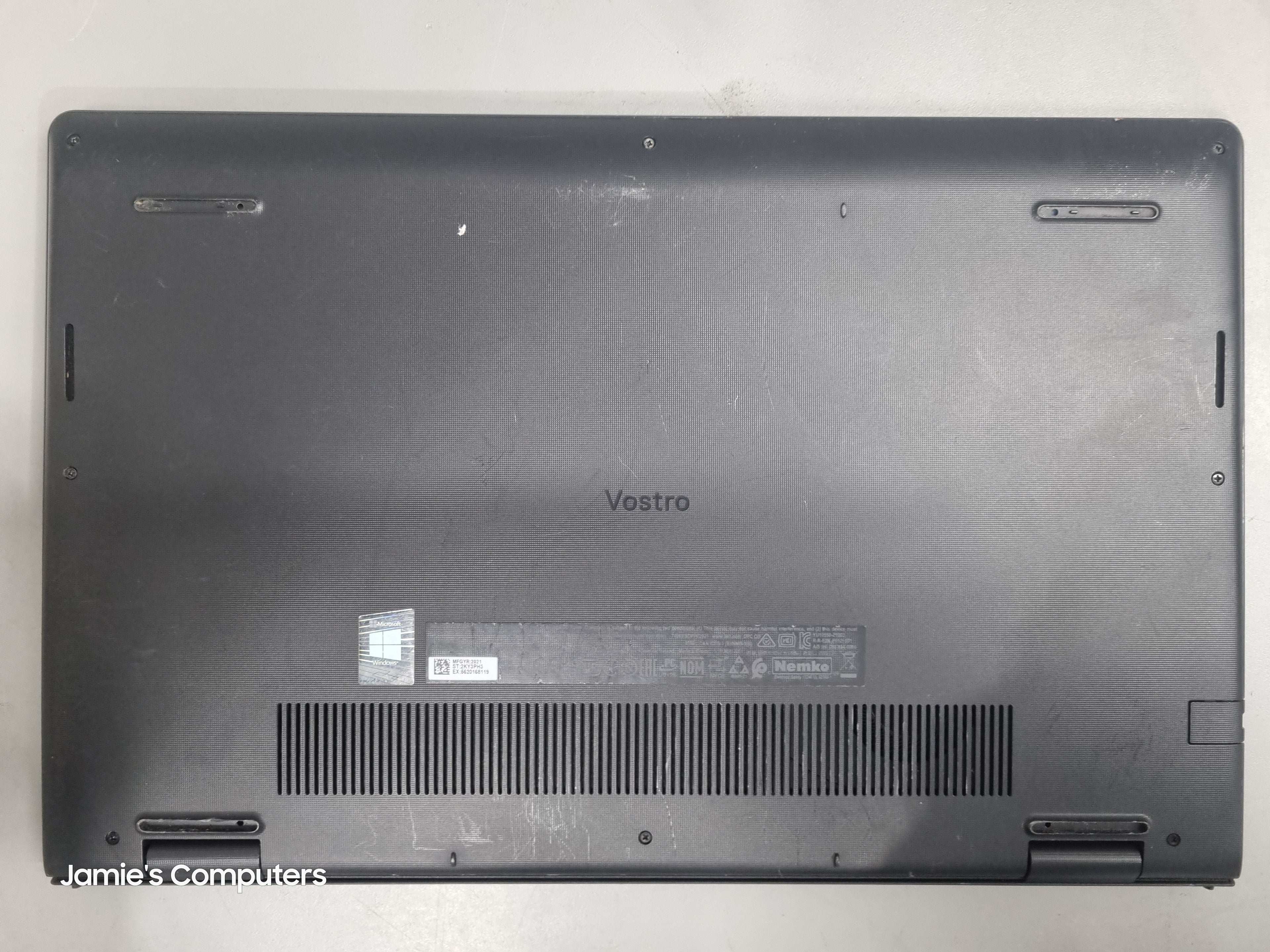 Dell Vostro 15 3510