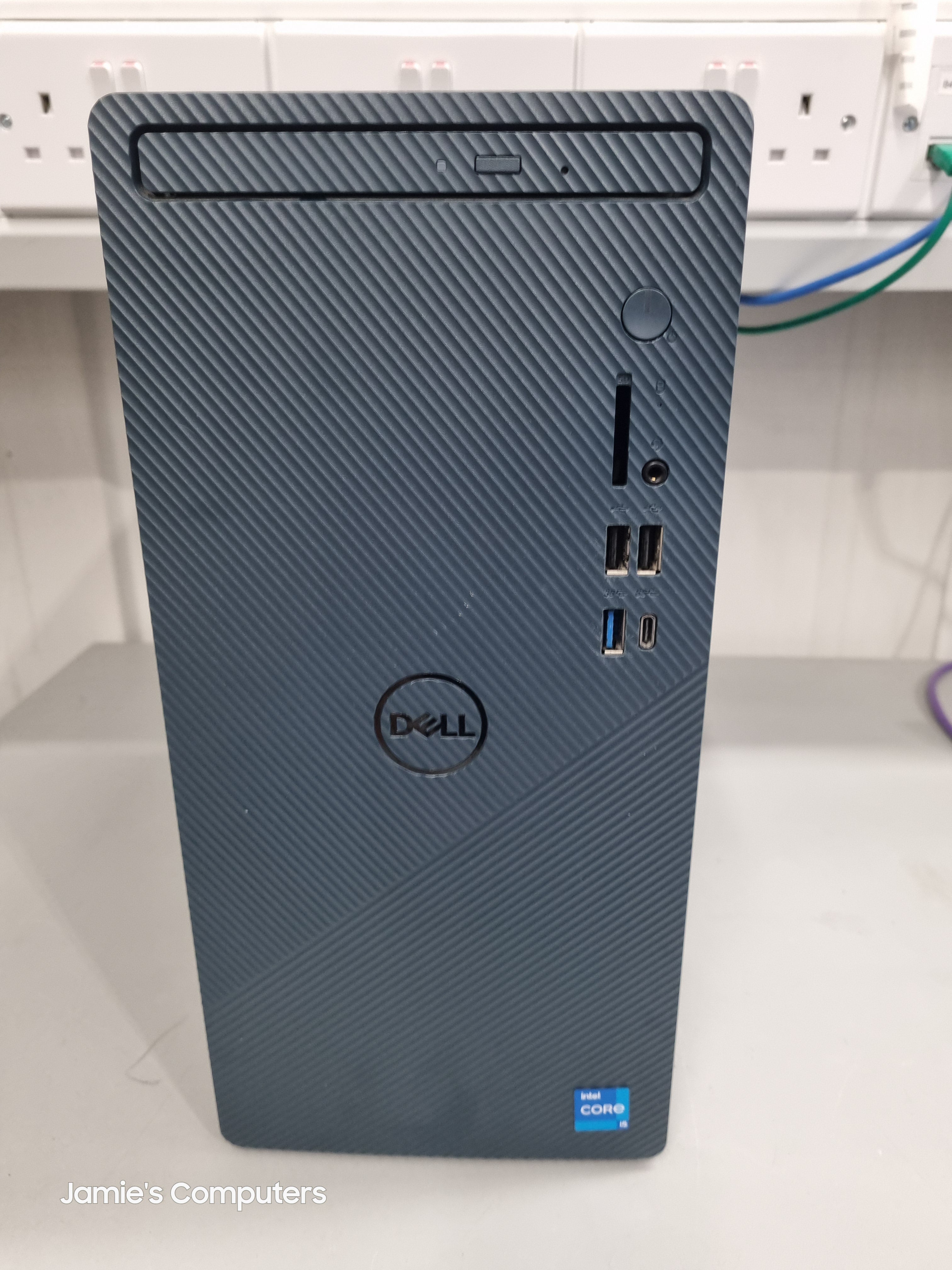 Dell Inspiron 3910
