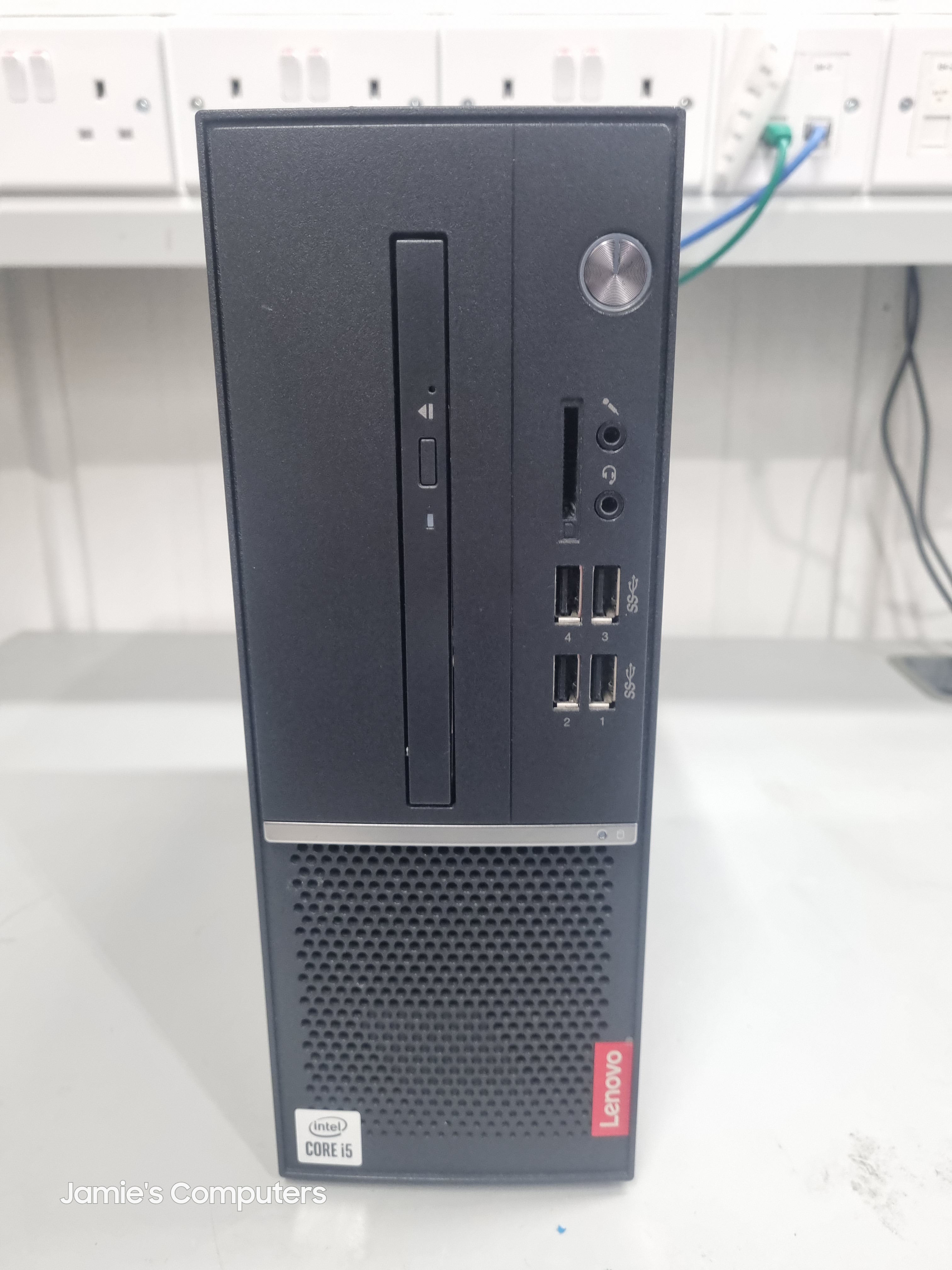 Lenovo FM V50s 10th-gen Desktop